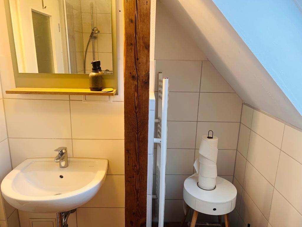 Gemuetliche Nahe Des Sees Apartment *
